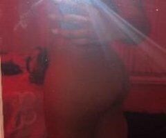 come lay with me and let me make you cum 💦😛 - Image 8