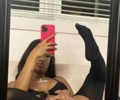 Sexy dick_suckin monster👅🍑Juicy and Soft🤤Ready to eat👅Available now_24/7😘 - Image 2