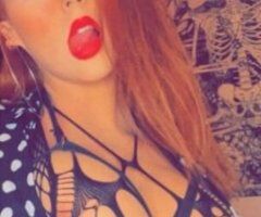 Redheads REALLY DO ride it the best!!🍑😋 Cum and see for yourself 👀❤‍🔥😋