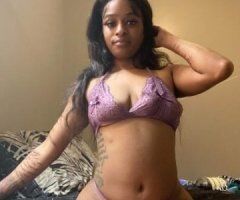 OUTCALL & INCALL AVAILABLE & ask about my SPECIALS Funsized mixed Ebony 😋 😏 100% REAL I Verify - Image 3