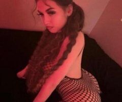 BIG BOOTY RUSSIAN HOTTIE 💋