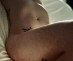 Your fantasy girl has returned for brief visit - Image 5