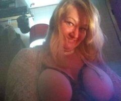 !😛special 60 qv & halfh$100🏈🫧🎉Kiss Me💋😘😋🕶👠60qv100halfh👠 fun to start your day guys!!!🥰😁 - 44