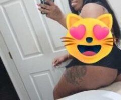 wya daddiiii cumm here!!!
