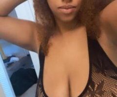 young sexy slim thick MILF - Image 2