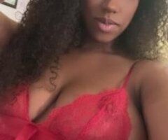 young sexy slim thick MILF - Image 8