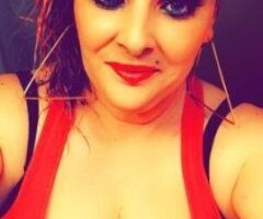 Can I set on your lap with no panties on - Image 3