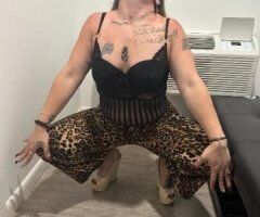 Sexy blonde back at it
