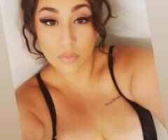 Fat Ass 😍And Wet Pussy 😍 AVAILABLE NOW INCALL/OUTCALL👅💦