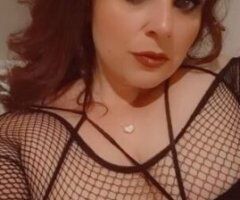 Hey Bella here if you want that sloppy deepthroat action hit me up !!@ - Image 3