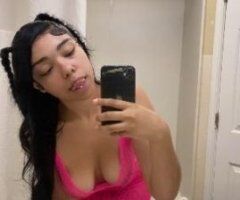 Petite👅Young and Creamy🍦 - Image 4