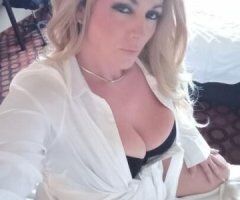 hot and oily tex when ready read ad for all info - Image 3