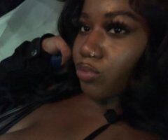 Can I Be Your Trophy 💋 - 21 - Image 2