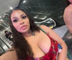 in and outcall available - Image 5