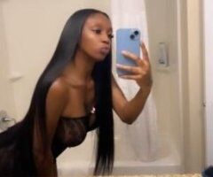Big Boobs Pretty pussy 🐱💦👅 INCALLS 😘😍