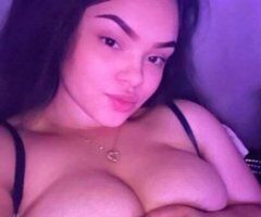 Sexy Young Latina😋