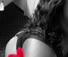 2 girls available I aim to please ill give you what you need hot horny party friendly - Image 2