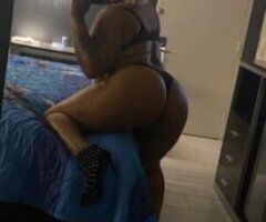 THICK SWEET 😋 HONEY 🍯