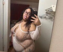 Sexy BBW READY TO GOOBLE YOU UP 😩👅