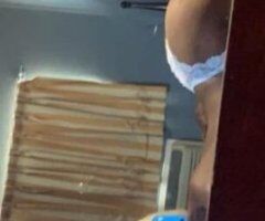 petite and yummy treat 🍭 craving a naughty fuck buddy 😈 - 24 - Image 5