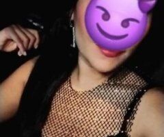 sexy latina esperando por ti😈🔥