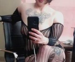 Curvy, tatted, Latina in FOCO