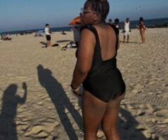 Indulge in Bronx's Chocolate Fantasy 🍫💋💦