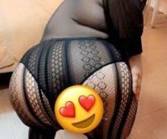 ✨💋 Palmdale's Naughty Latina: Ready and Juicy! 💦🍑😘 - Image 2