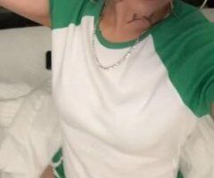 Submissive & Soaked Latina Treat 🍑💦 Ready to Play! 😘💋
