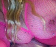 Blonde Temptation Awaits 💋💦 Ready to Play? 🎲🍑