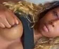 Petite Ebony Temptress Ready to Play 💋🍑💦 - Image 3