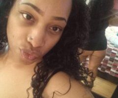 Wet & Wild Backshot Queen Awaits! 💦😘🍑 - Image 7