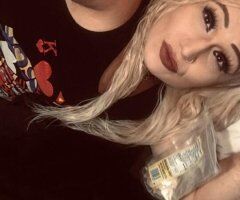 🍑 Indulge Your Desires with a Curvy Blonde 💋💦 Available 24/7! - Image 2