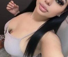 California's Exotic Treat 🍑😘👅 Your Wild Fantasy 💦✨ - Image 3