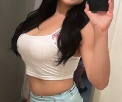 California's Exotic Treat 🍑😘👅 Your Wild Fantasy 💦✨ - Image 4