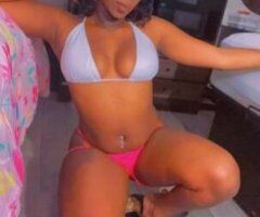 Sultry Peach Awaits You 🍑💋🔥 - Image 2