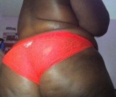 Auburn's Juicy Temptation 🍑💋💦 - 21