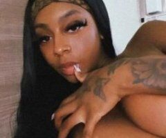 Petite Pleasure Awaits You in Mobile! 💋🍑💦