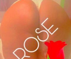 Memphis' Juicy Rose 🌹 Thicc Temptation 🍑😘 - 24 - Image 2