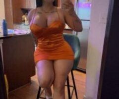 Big Breasts Bliss in Austin 💋🍑✨ - Image 5
