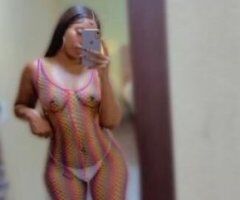 Spicy Temptation in Greenville 💋🍑 Let's Play! 💦 - Image 5