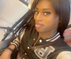 Queens' Naughty Delight 🍑💋 Outcalls & Car Play 💦 - Image 4