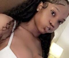 Miami's Naughty Escape 💋💦 Creampie Queen Awaits 🍑😘