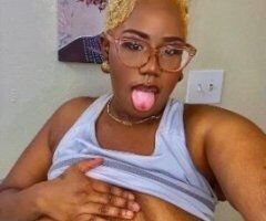 Thick & Juicy BBW Delight 🌊💋 Limited Time Only! - Image 5
