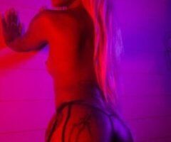 Enchanting AfroDominicana Awaits 💋✨🍑 - Image 2