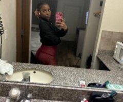 Tiny, Tempting & Tantalizing 💋 Seattle Car-Date Queen 🍑💦
