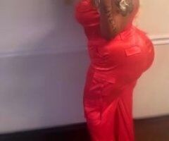 Dive Deep with this BBW Delight 💋🍯💦 - Image 7