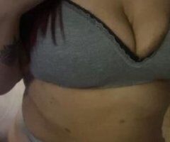 Pinky Pleasure Queen 🍑💋 All Access Fun!
