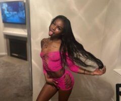 Everett's Sweet Temptation 🍯💦🍫 Petal-soft & Ready 😘 - Image 5