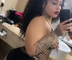 🍑 Double Trouble Delight 💦💋 Ready for Fun?